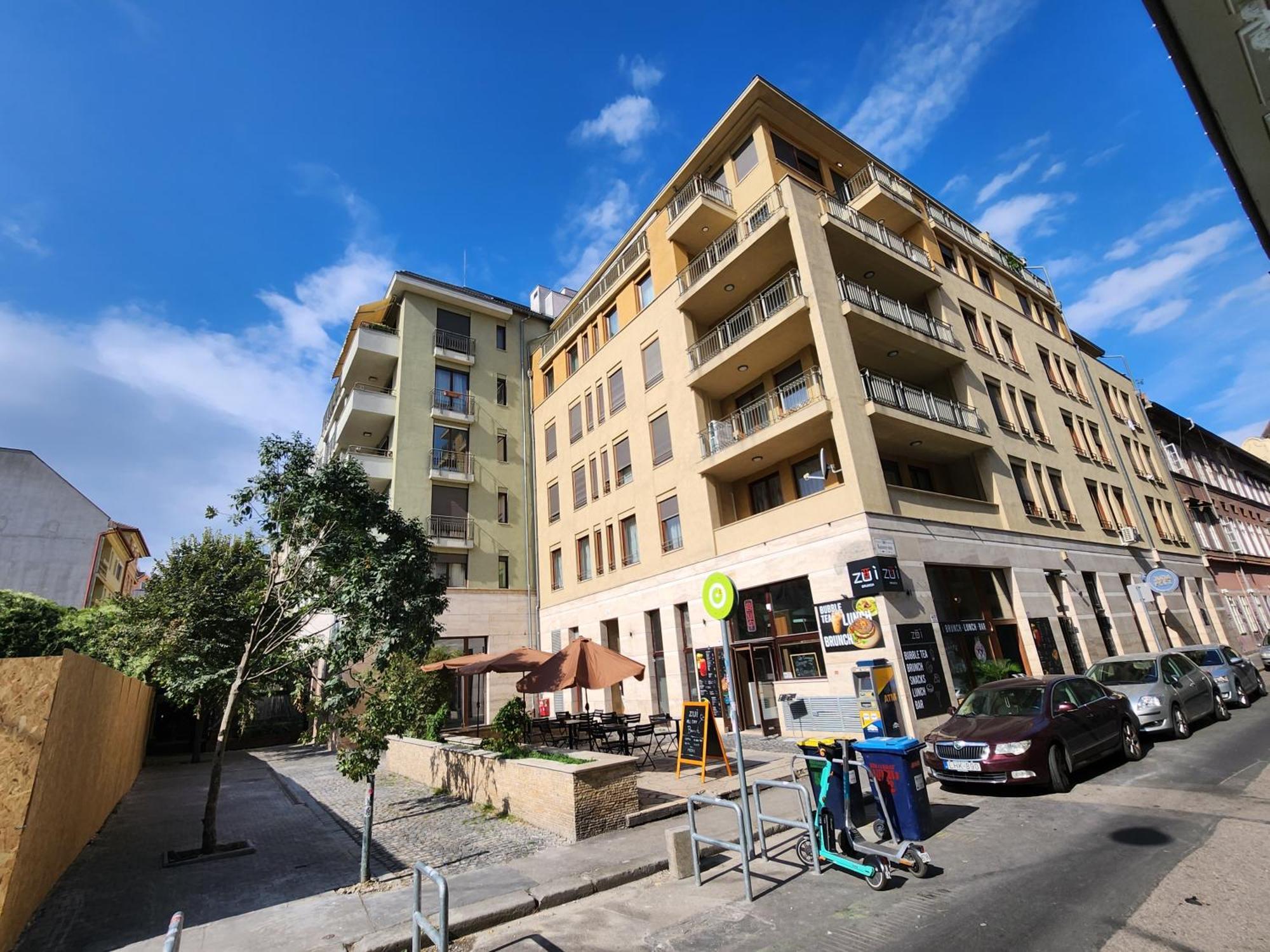 Cloud Apartment Gozsdu Budapesta Exterior foto